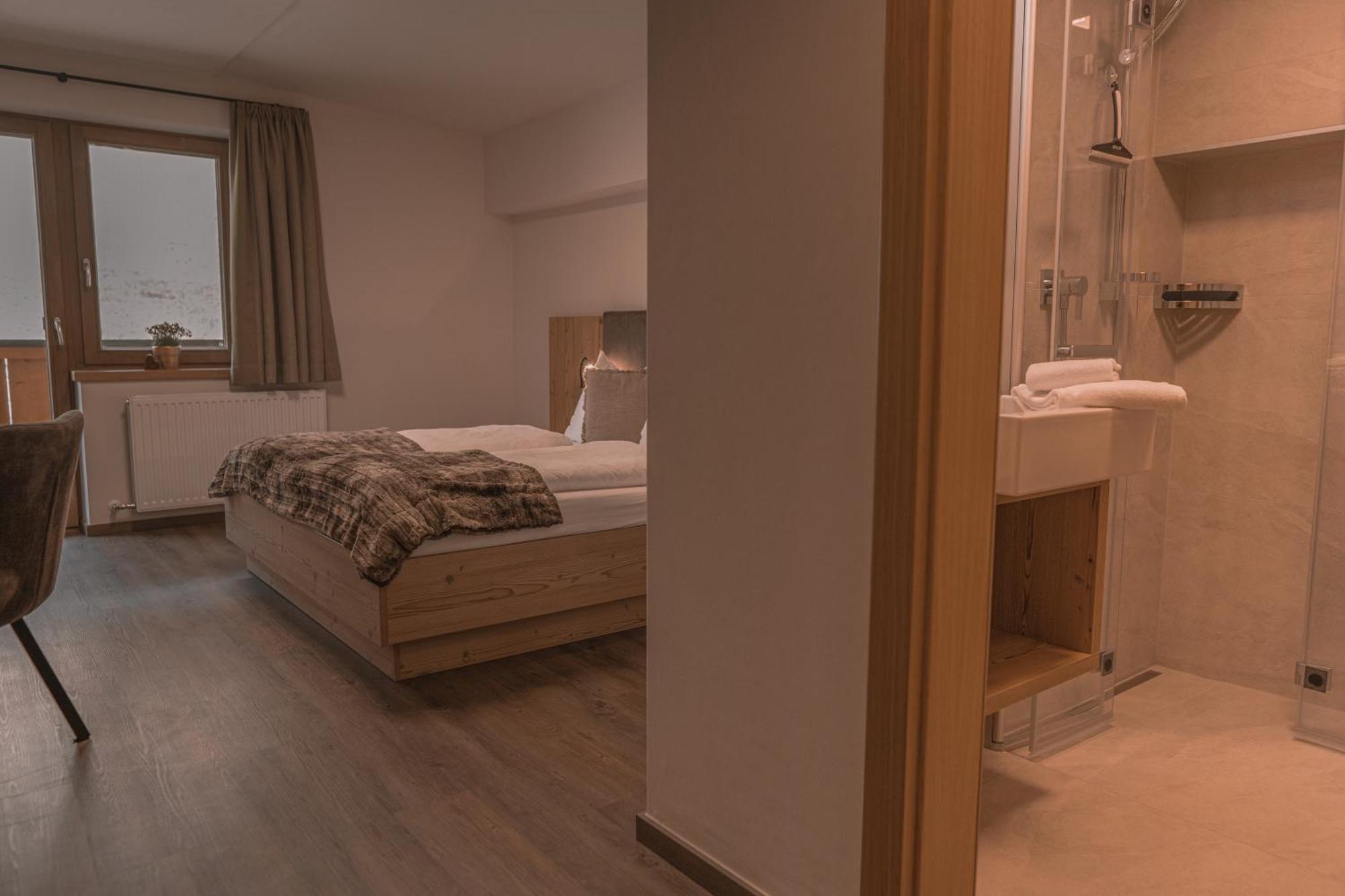 Brandgut - Vor Freude Gluehen Hotel Viehhofen Buitenkant foto