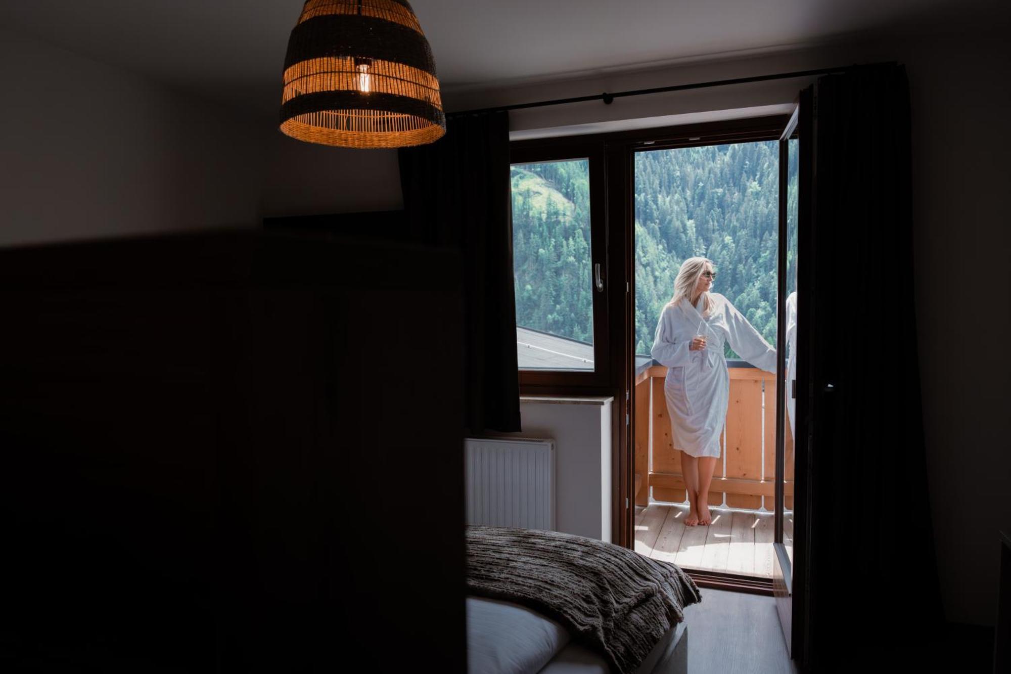 Brandgut - Vor Freude Gluehen Hotel Viehhofen Buitenkant foto