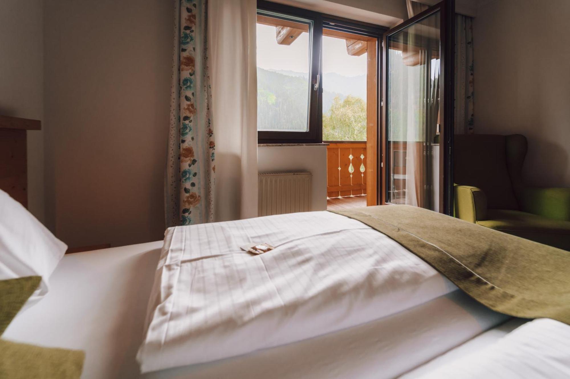 Brandgut - Vor Freude Gluehen Hotel Viehhofen Buitenkant foto