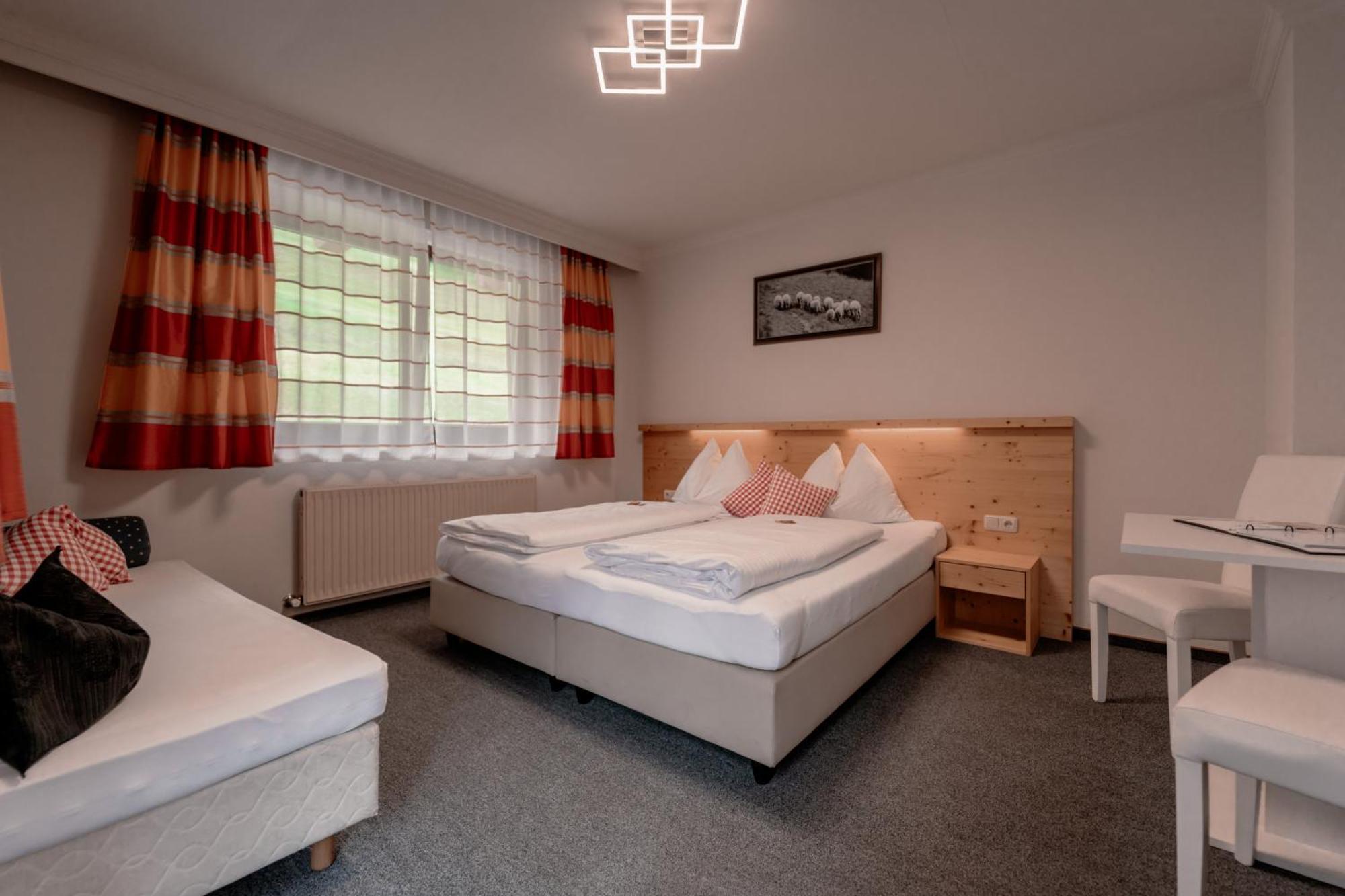Brandgut - Vor Freude Gluehen Hotel Viehhofen Buitenkant foto