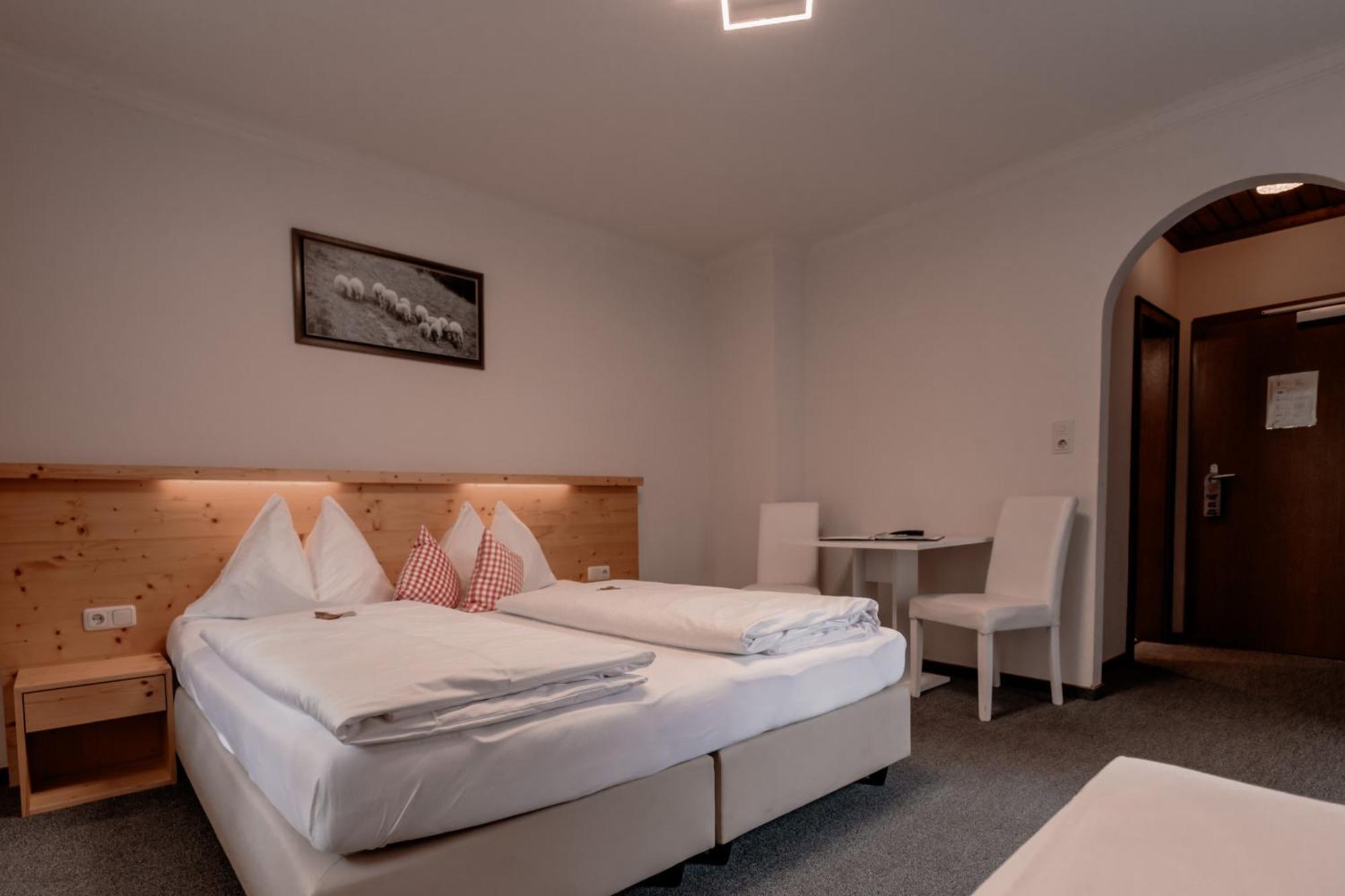 Brandgut - Vor Freude Gluehen Hotel Viehhofen Buitenkant foto