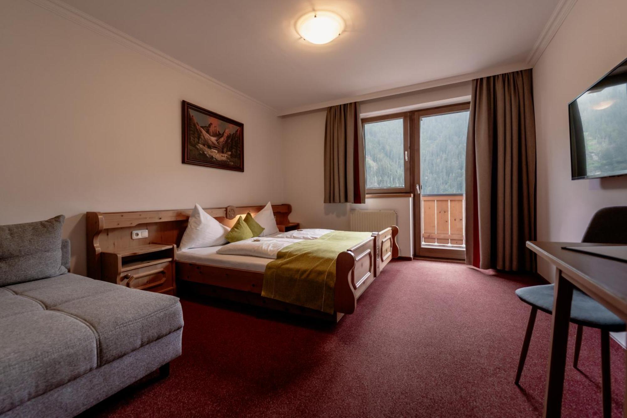 Brandgut - Vor Freude Gluehen Hotel Viehhofen Buitenkant foto